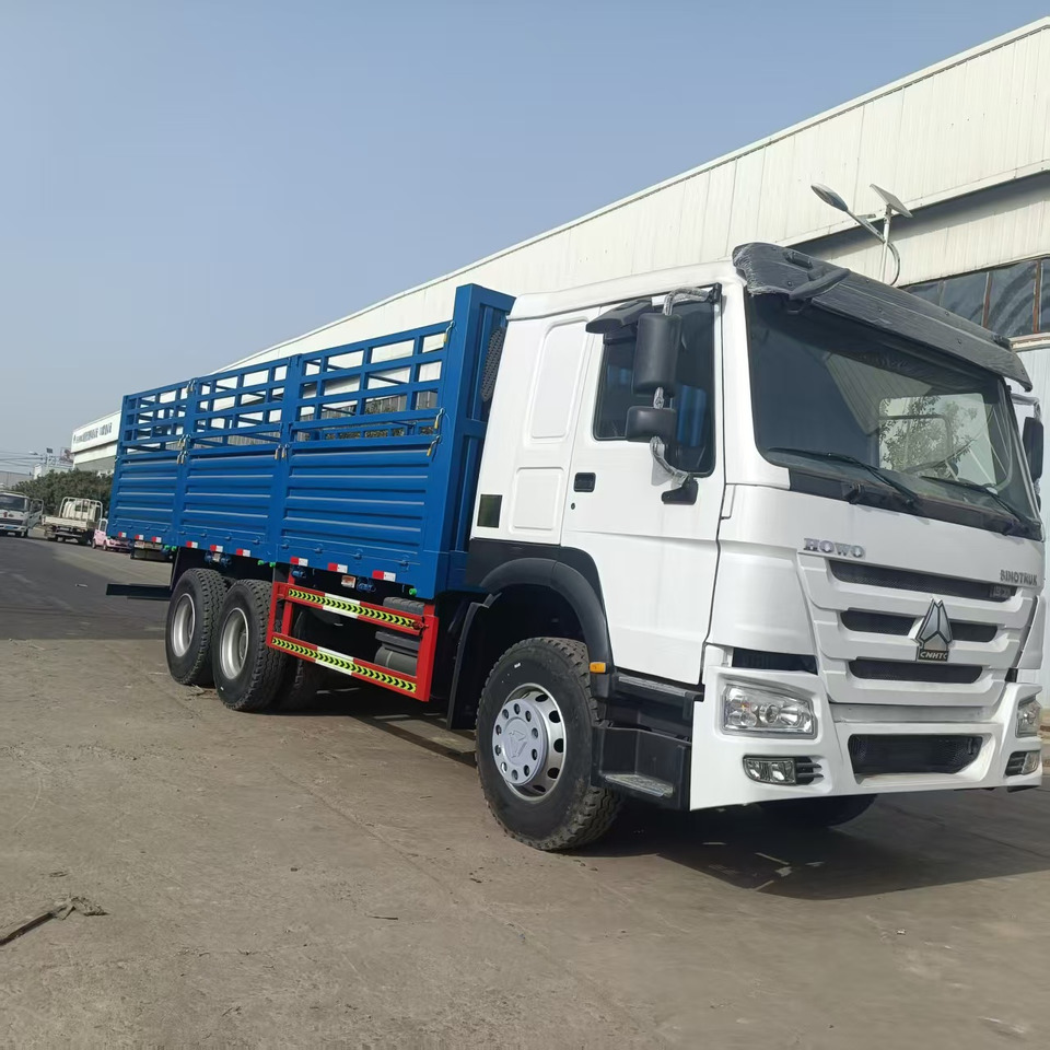 SINOTRUK HOWO - Lastbil: bild 1 SINOTRUK HOWO - Lastbil: bild 1