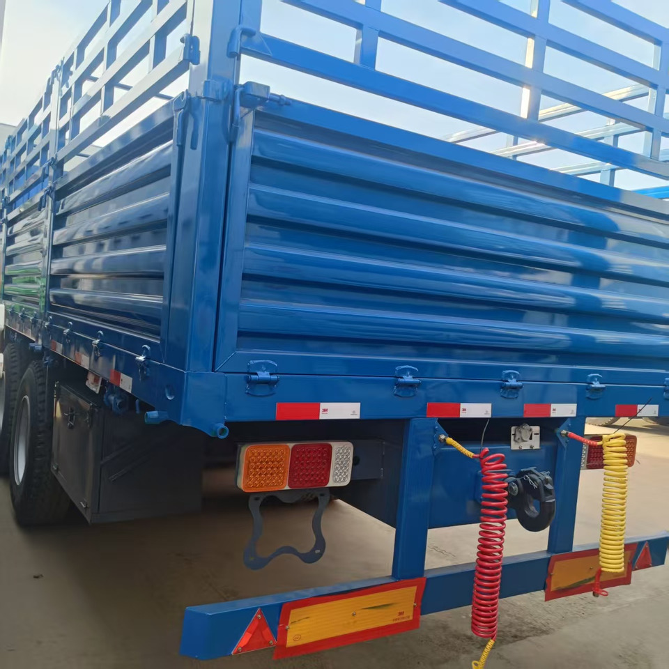 SINOTRUK HOWO - Lastbil: bild 3 SINOTRUK HOWO - Lastbil: bild 3