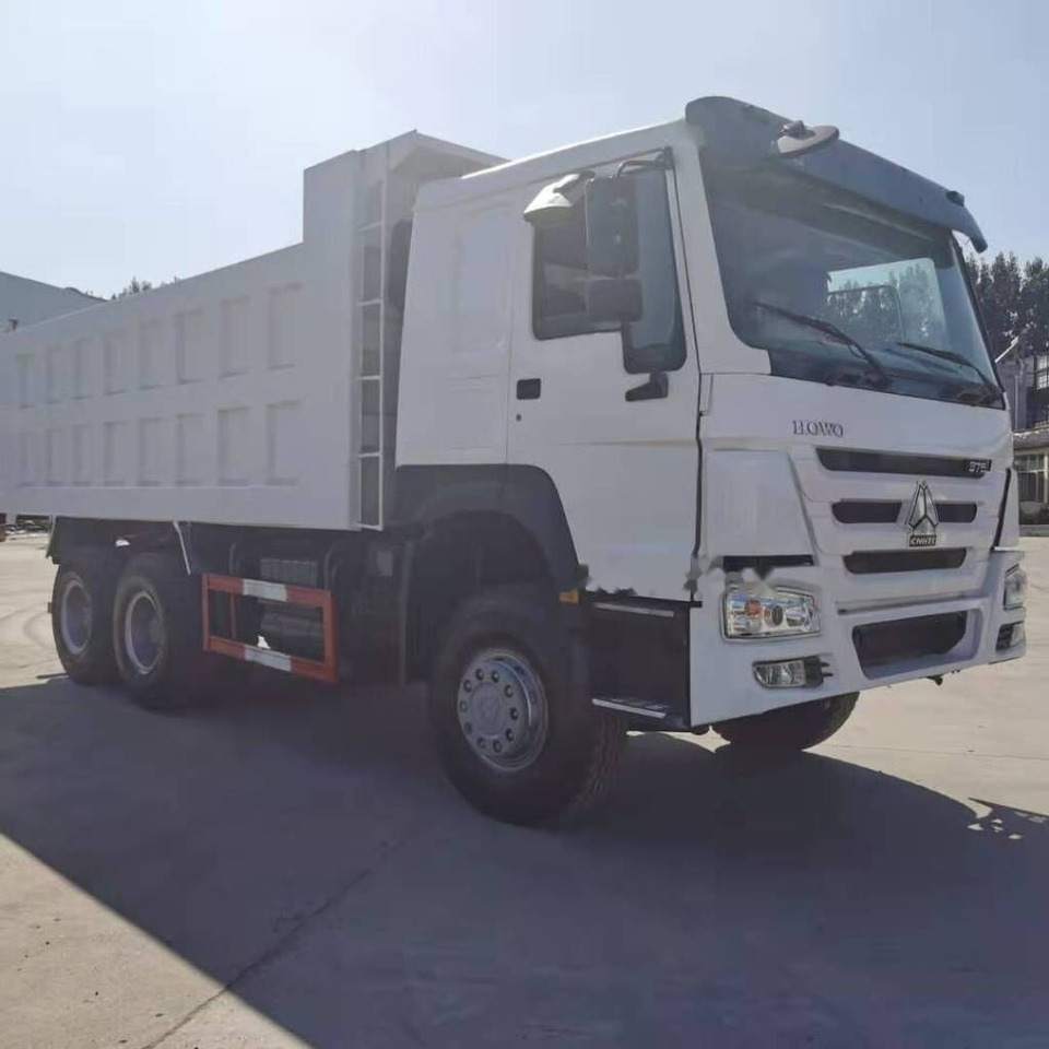 Sinotruk Howo - Tippbil lastbil: bild 1 Sinotruk Howo - Tippbil lastbil: bild 1