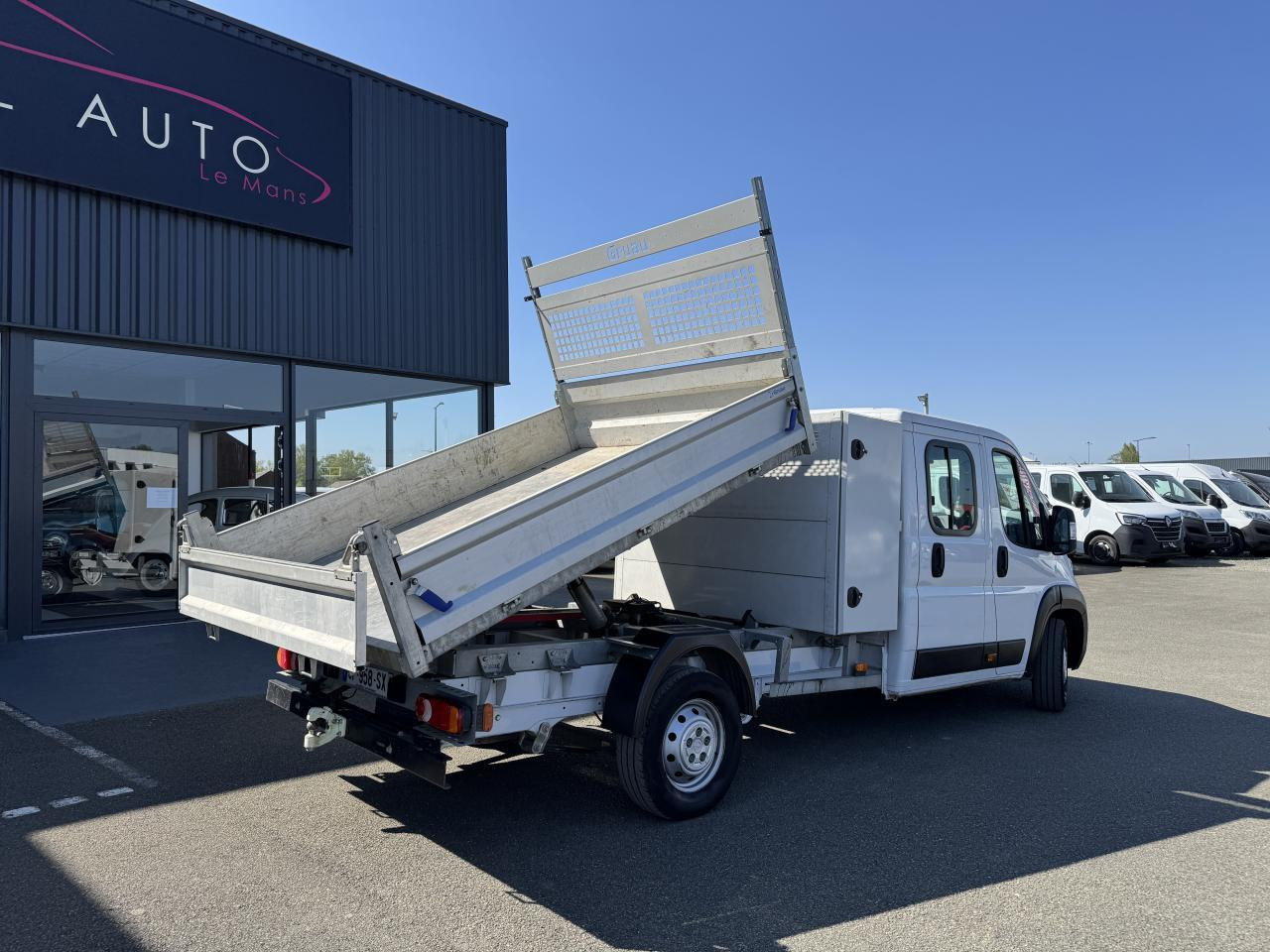 Opel Movano combi 3.5 MAXI 165CH BLUEHDI S&S BENNE COFFRE DOUBLE CABINE 6 PLACES - Transportbil med tippflak: bild 5 Opel Movano combi 3.5 MAXI 165CH BLUEHDI S&S BENNE COFFRE DOUBLE CABINE 6 PLACES - Transportbil med tippflak: bild 5