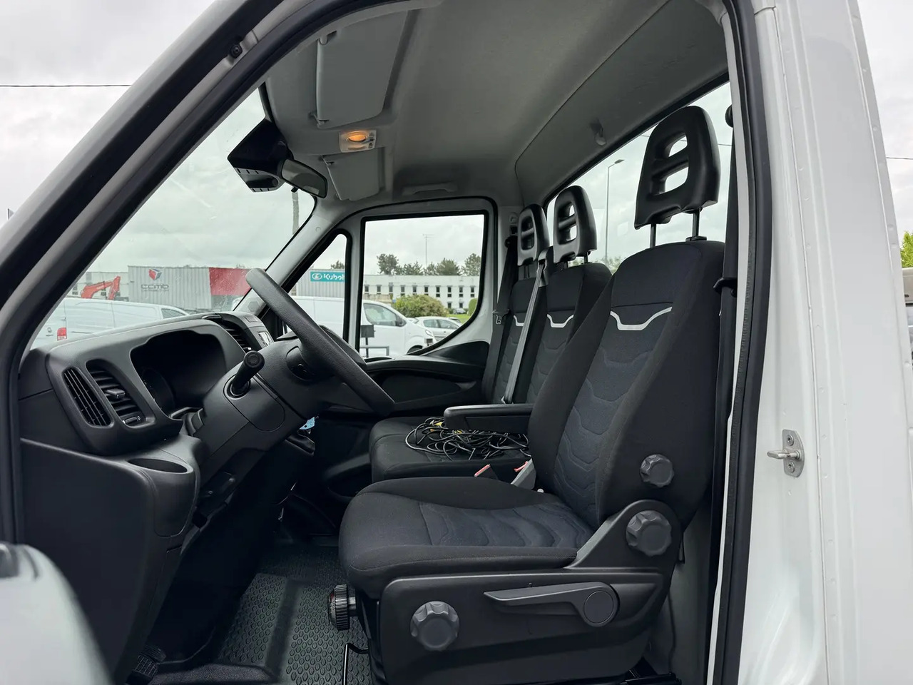 Iveco Daily 35C16H3.0 EMPATTEMENT 4100 - Övrig maskin: bild 5 Iveco Daily 35C16H3.0 EMPATTEMENT 4100 - Övrig maskin: bild 5