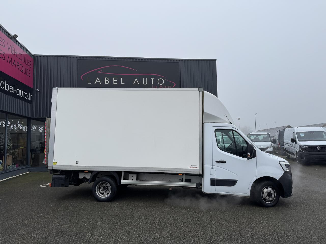 RENAULT Master Confort R3500 L2 2.3 dCi - 130 III CHASSIS CABINE Châssis Cabine L2 Propulsion PHASE 3 - Övrig maskin: bild 1 RENAULT Master Confort R3500 L2 2.3 dCi - 130 III CHASSIS CABINE Châssis Cabine L2 Propulsion PHASE 3 - Övrig maskin: bild 1