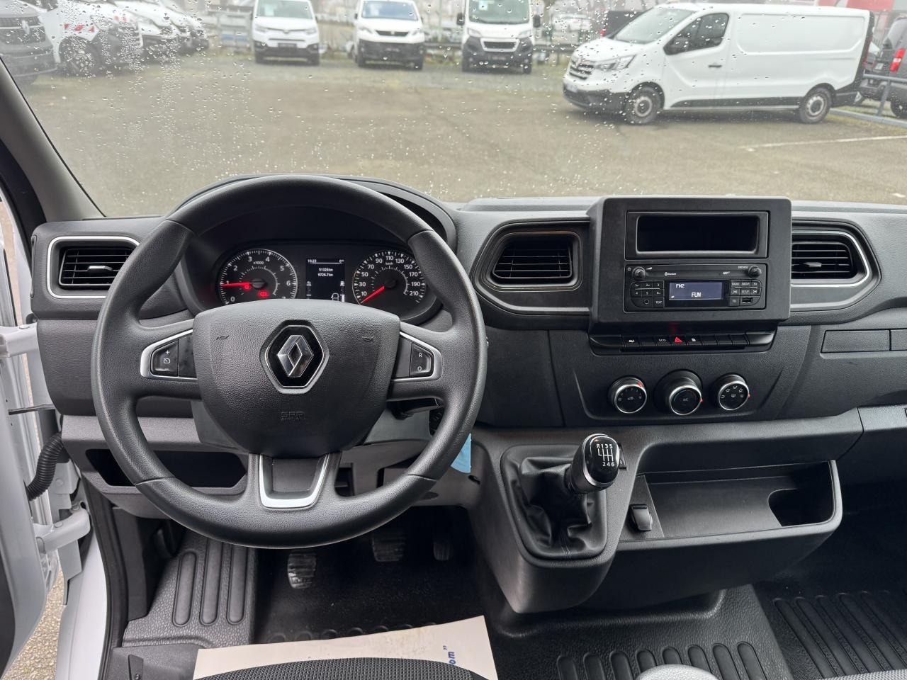 RENAULT Master Confort R3500 L2 2.3 dCi - 130 III CHASSIS CABINE Châssis Cabine L2 Propulsion PHASE 3 - Övrig maskin: bild 5 RENAULT Master Confort R3500 L2 2.3 dCi - 130 III CHASSIS CABINE Châssis Cabine L2 Propulsion PHASE 3 - Övrig maskin: bild 5