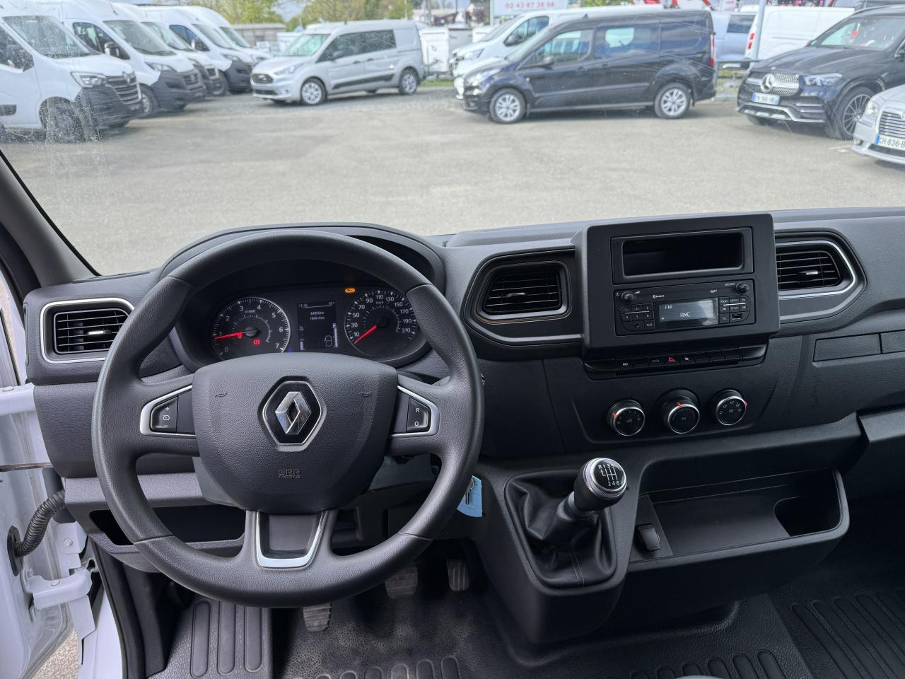 RENAULT Master Confort R3500RJ L4 2.3 dCi - 130 III CHASSIS DOUBLE CABINE Châssis Double Cabine L4 Pr - Övrig maskin: bild 3 RENAULT Master Confort R3500RJ L4 2.3 dCi - 130 III CHASSIS DOUBLE CABINE Châssis Double Cabine L4 Pr - Övrig maskin: bild 3
