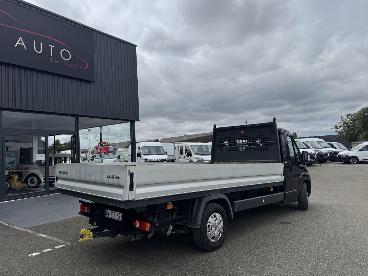 Peugeot Boxer PEUGEOT 3T5 PLATEAU 4M20 2.2 HDI 140 CH PREMIUM - Transportbil med flak: bild 5 Peugeot Boxer PEUGEOT 3T5 PLATEAU 4M20 2.2 HDI 140 CH PREMIUM - Transportbil med flak: bild 5