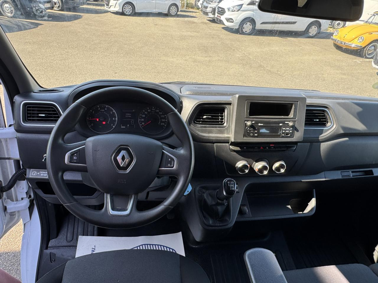 Renault Master 7 PLACES Confort F3300 L2H2 2.3 dCi - 135 III CABINE APPROFONDIE Cabine approfondie L2H2 Tra - Dubbelhytt transportbil: bild 3 Renault Master 7 PLACES Confort F3300 L2H2 2.3 dCi - 135 III CABINE APPROFONDIE Cabine approfondie L2H2 Tra - Dubbelhytt transportbil: bild 3