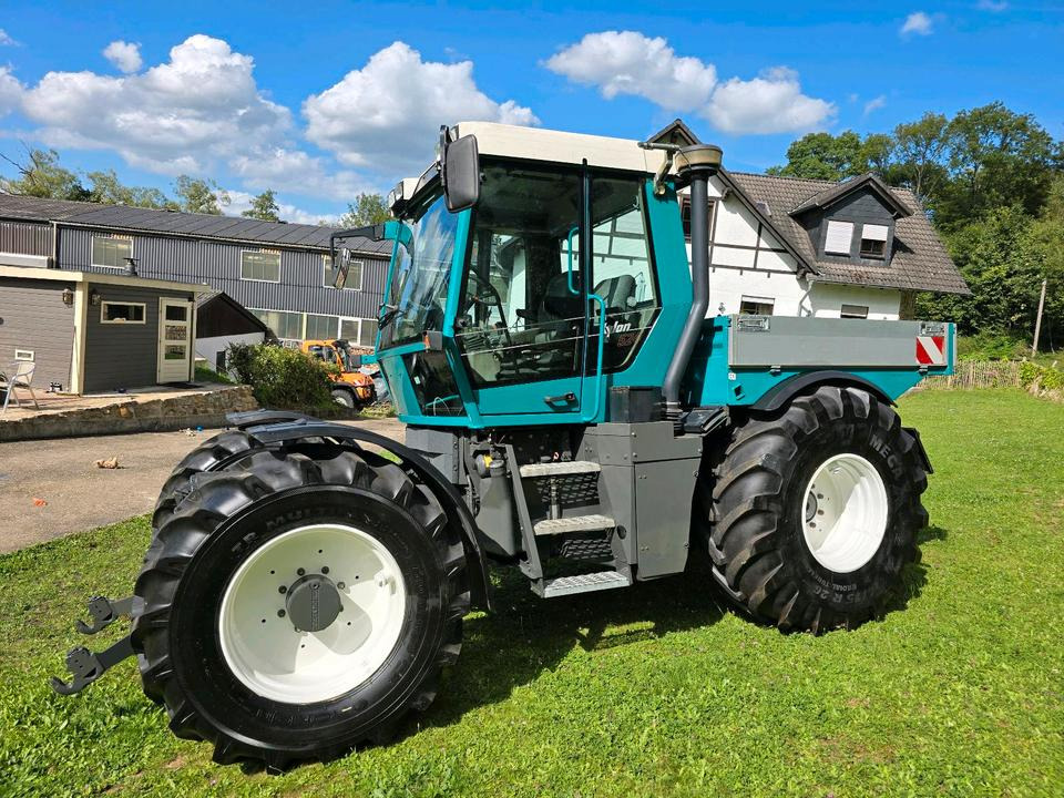 Fendt Xylon 524 Ez. 2003 50kmh 7900 Stunden Traktor Schlepper 522 520 - Traktor: bild 4 Fendt Xylon 524 Ez. 2003 50kmh 7900 Stunden Traktor Schlepper 522 520 - Traktor: bild 4