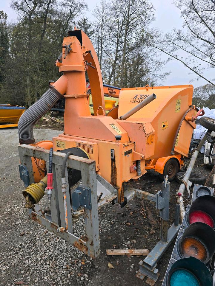 Jensen A328 Holhäcksler Holzhacker Holzschreder passend für Unimog 405 U 300 400 500 527 530 523 - Flishugg: bild 2 Jensen A328 Holhäcksler Holzhacker Holzschreder passend für Unimog 405 U 300 400 500 527 530 523 - Flishugg: bild 2