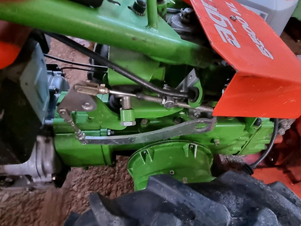 Motormäher Agria 5500 KL Grizzly Böschungsmulcher Hangmäher Reform Aebi Rasenmäher Mähausleger Böschungsmulcher Seitenmulcher Mulchgerät - Gräsklippare: bild 5 Motormäher Agria 5500 KL Grizzly Böschungsmulcher Hangmäher Reform Aebi Rasenmäher Mähausleger Böschungsmulcher Seitenmulcher Mulchgerät - Gräsklippare: bild 5