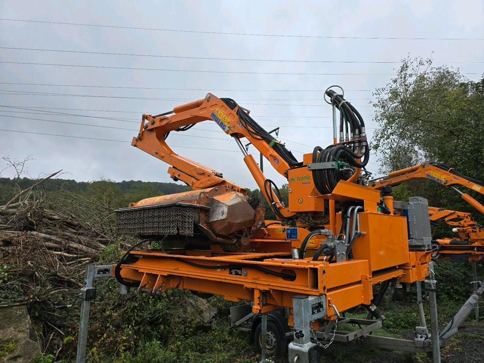 Mulag MHU 800 2020 Mähausleger Böschungsmäher Böschungsmulcher für Unimog 405 U 300 400 500 318 423 427 430 527 535 530 Mercedes-Benz - Armklippare: bild 3 Mulag MHU 800 2020 Mähausleger Böschungsmäher Böschungsmulcher für Unimog 405 U 300 400 500 318 423 427 430 527 535 530 Mercedes-Benz - Armklippare: bild 3