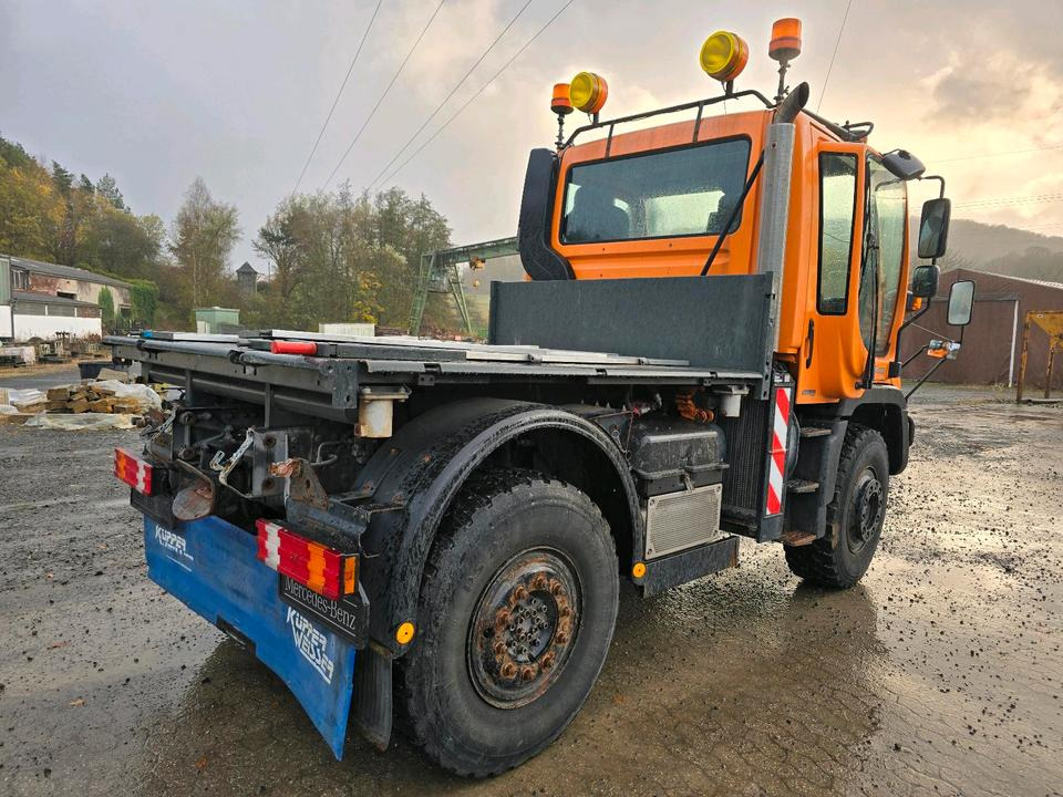 Unimog U400 Bluetec 5 2011 405 Mercedes-Benz U 300 500 423 427 430 527 530 - Utility/ Specialfordon: bild 3 Unimog U400 Bluetec 5 2011 405 Mercedes-Benz U 300 500 423 427 430 527 530 - Utility/ Specialfordon: bild 3