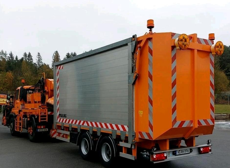 Unimog U527 mit Mulag Saugmähkombination SB 600 MFK 600 Abschiebewagen Mercedes-Benz Böschungsmäher Böschungsmulcher Hangmäher 530 U 527 535 430 405 427 Abschieber Mähanhänger Dücker - Utility/ Specialfordon: bild 5 Unimog U527 mit Mulag Saugmähkombination SB 600 MFK 600 Abschiebewagen Mercedes-Benz Böschungsmäher Böschungsmulcher Hangmäher 530 U 527 535 430 405 427 Abschieber Mähanhänger Dücker - Utility/ Specialfordon: bild 5