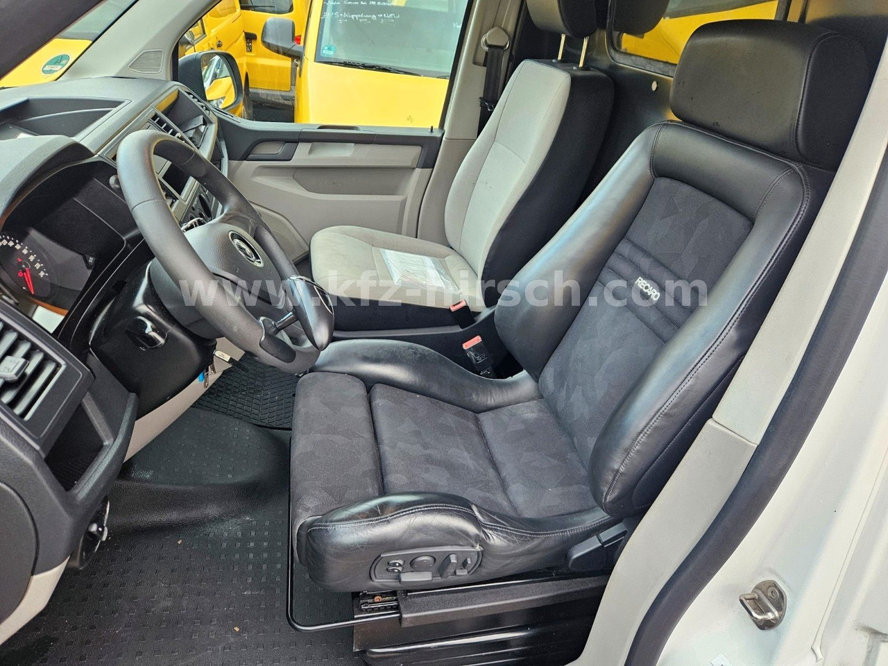 Volkswagen T6 Auto/ DSG Bott Sortimo Stdhzg Behindertenger. - Persontransport: bild 5 Volkswagen T6 Auto/ DSG Bott Sortimo Stdhzg Behindertenger. - Persontransport: bild 5