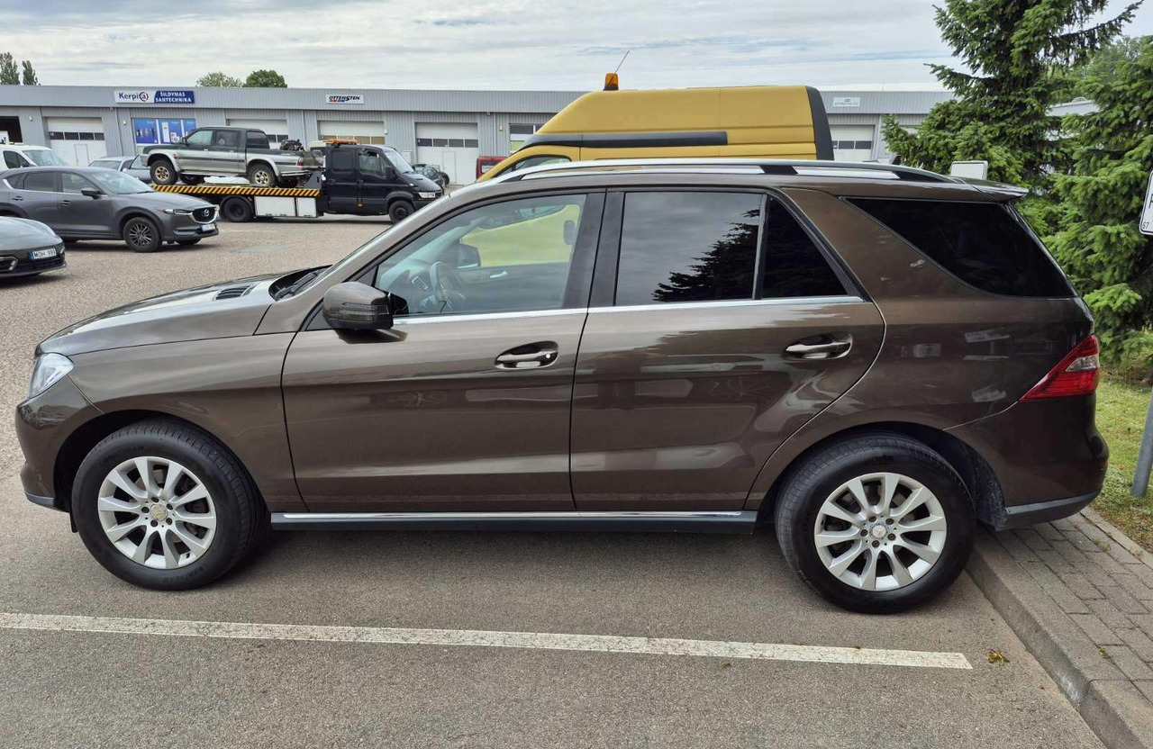 Mercedes-Benz ML350 - SUV: bild 3 Mercedes-Benz ML350 - SUV: bild 3