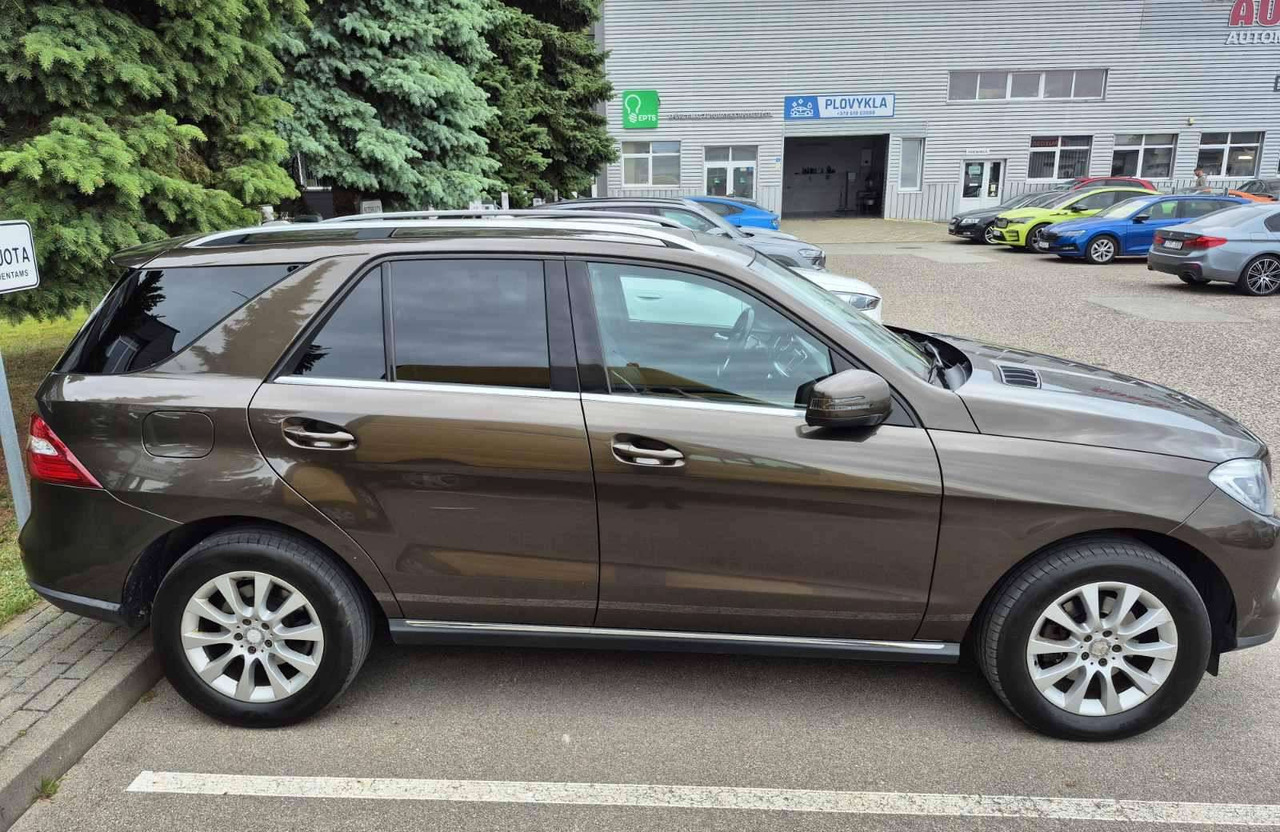Mercedes-Benz ML350 - SUV: bild 4 Mercedes-Benz ML350 - SUV: bild 4