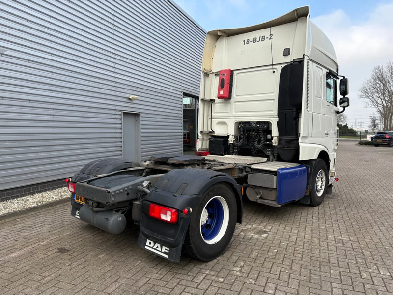 DAF XF 460 4x2 / APK - TUV JANUARI 2026 / HOLLAND TRUCK / ADR KLASSE I II III / 2 BEDS / - Dragbil: bild 4 DAF XF 460 4x2 / APK - TUV JANUARI 2026 / HOLLAND TRUCK / ADR KLASSE I II III / 2 BEDS / - Dragbil: bild 4