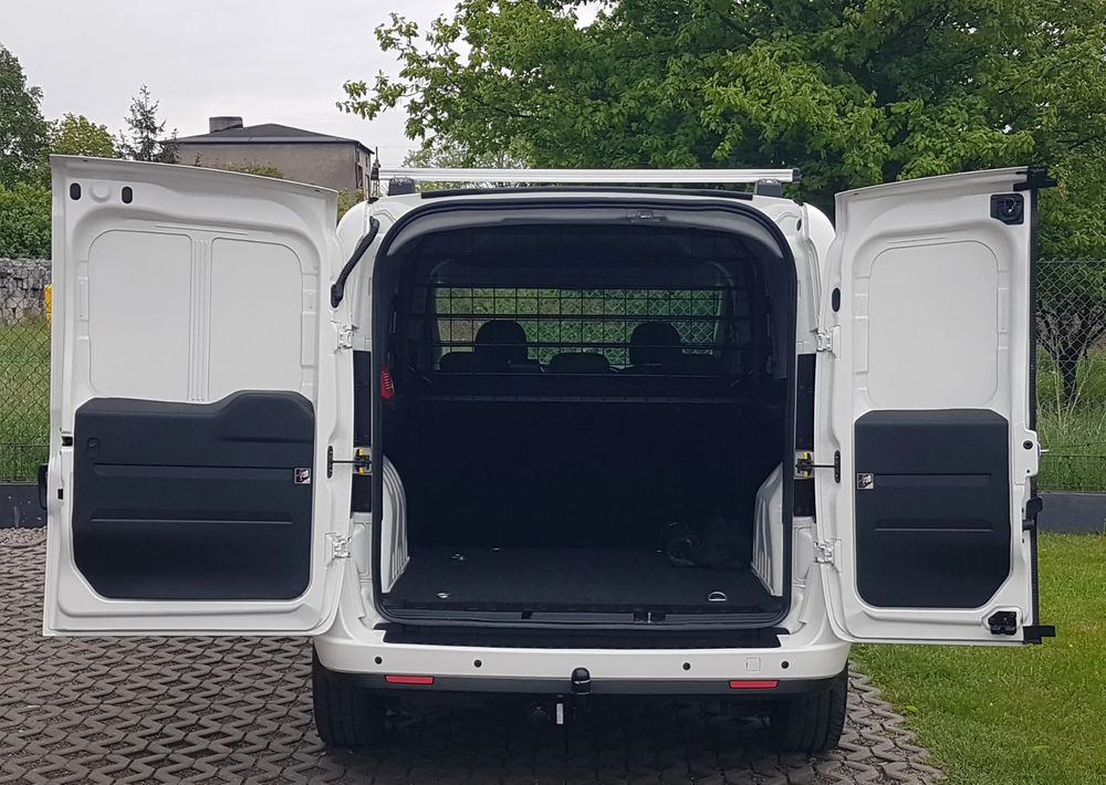 Fiat Doblo 1.6 Multijet 16V Easy - Personbil: bild 5 Fiat Doblo 1.6 Multijet 16V Easy - Personbil: bild 5