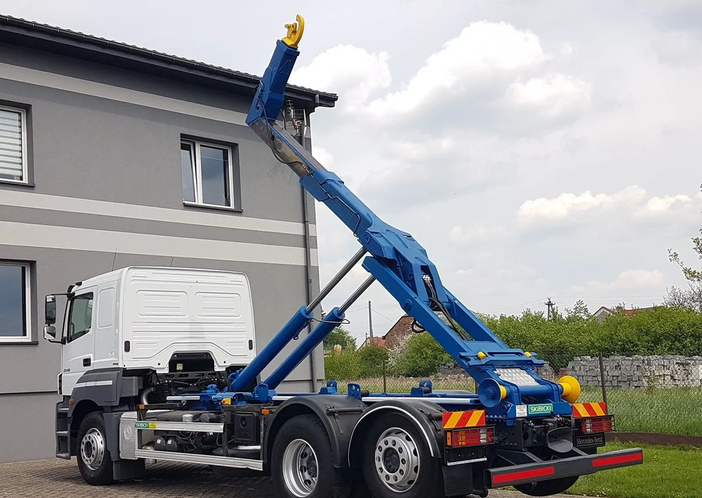 Mercedes-Benz AXOR ACTROS 2540 HAKOWIEC 3 OSIE - Lastväxlare lastbil: bild 3 Mercedes-Benz AXOR ACTROS 2540 HAKOWIEC 3 OSIE - Lastväxlare lastbil: bild 3