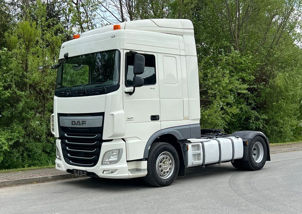 DAF *DAF XF 106 410 Euro 6 * Sprowadzony * Klima Retarder * Bardzo Dobry Stan * Ciągnik Siodłowy - Dragbil: bild 1 DAF *DAF XF 106 410 Euro 6 * Sprowadzony * Klima Retarder * Bardzo Dobry Stan * Ciągnik Siodłowy - Dragbil: bild 1