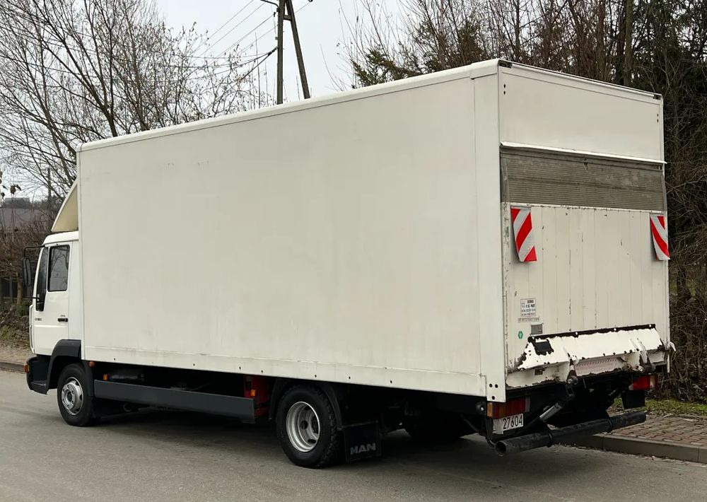 Lastbil med skåp MAN MAN 8-180 KONTENER WINDA ZAŁADOWCZA: bild 12