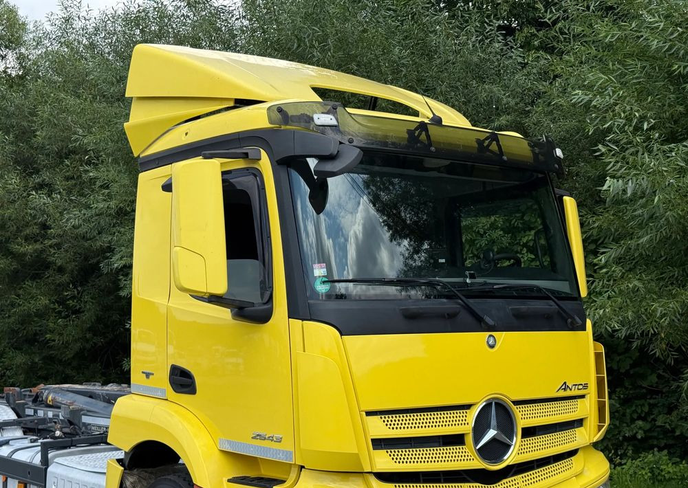 Mercedes-Benz * Hakowiec * Mercedes Antos 2543 * Sprowadzony * Stan Perfekcyjny - Lastväxlare lastbil: bild 4 Mercedes-Benz * Hakowiec * Mercedes Antos 2543 * Sprowadzony * Stan Perfekcyjny - Lastväxlare lastbil: bild 4