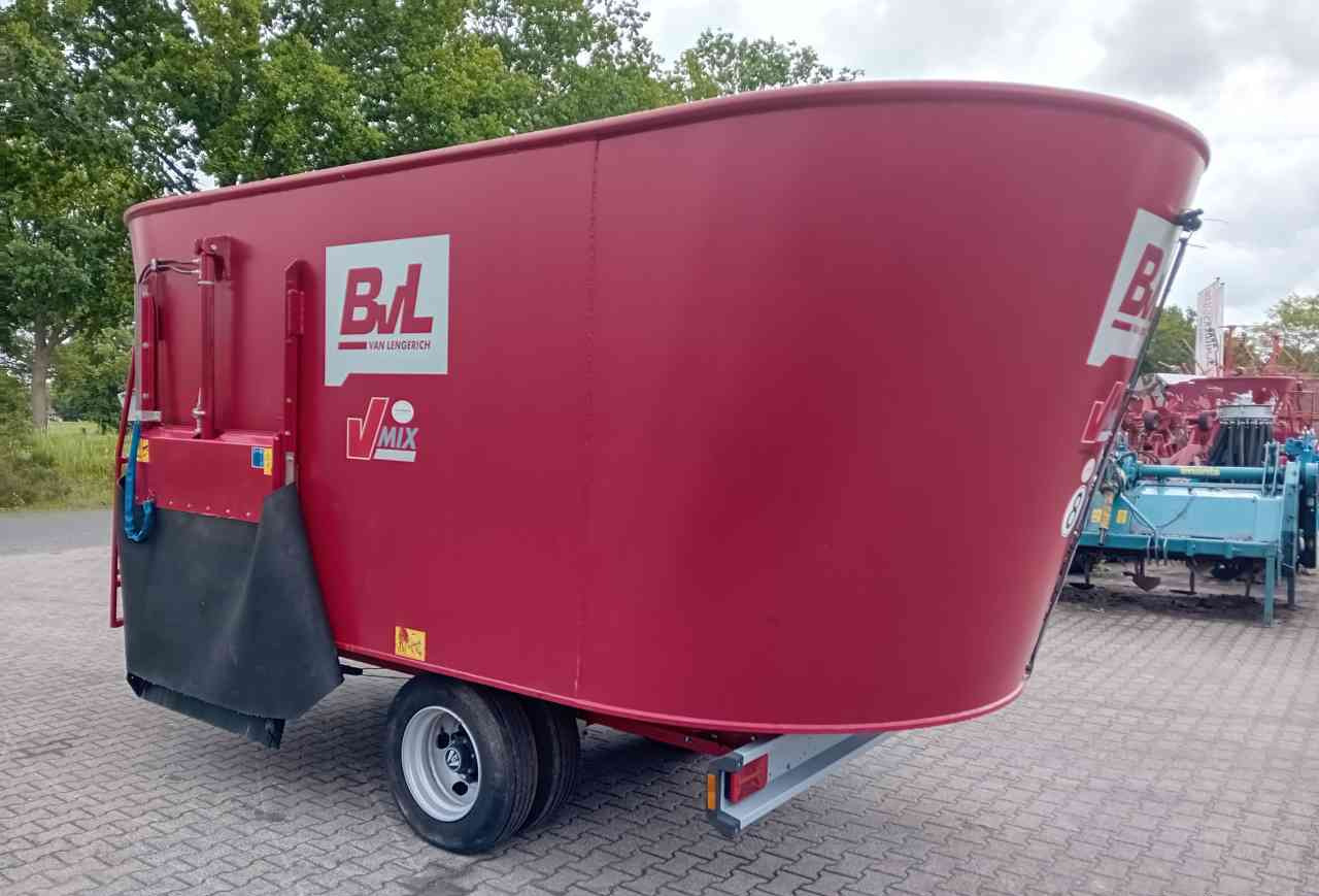 BVL V-Mix Plus 22-2S Voermengwagen Voermachines - Fullfoderblandare: bild 3 BVL V-Mix Plus 22-2S Voermengwagen Voermachines - Fullfoderblandare: bild 3