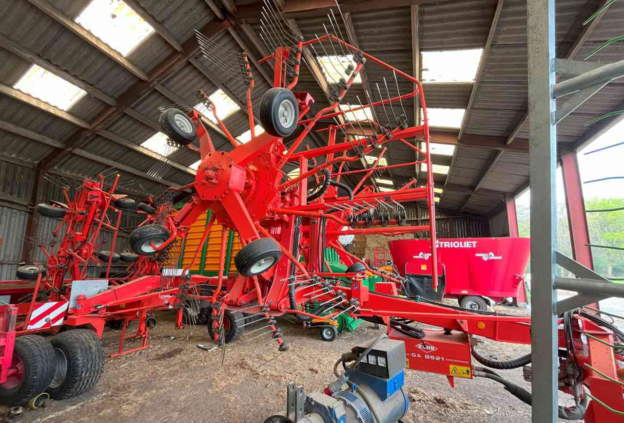 Kuhn GA 8521 zwadhark zwiller rugger rake weidebouwmachines - Hövändare: bild 2 Kuhn GA 8521 zwadhark zwiller rugger rake weidebouwmachines - Hövändare: bild 2