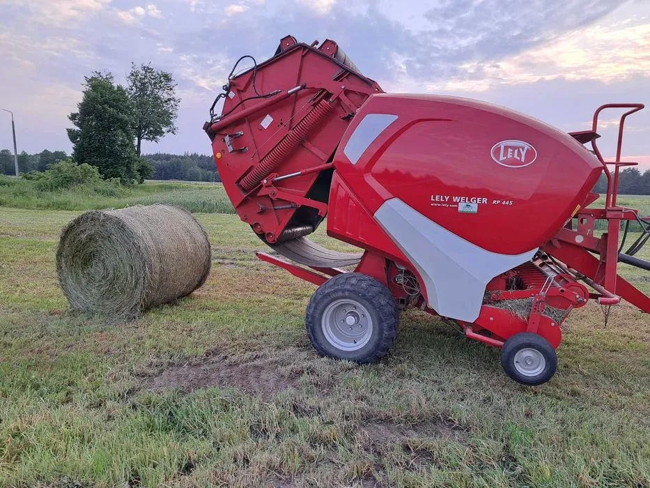 Lely Welger RP 445 - Rundbalspress: bild 1 Lely Welger RP 445 - Rundbalspress: bild 1
