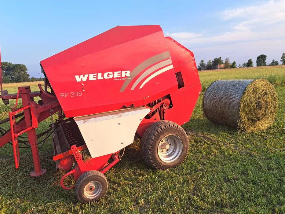 Prasa rolująca Welger RP 235 - Rundbalspress: bild 1 Prasa rolująca Welger RP 235 - Rundbalspress: bild 1