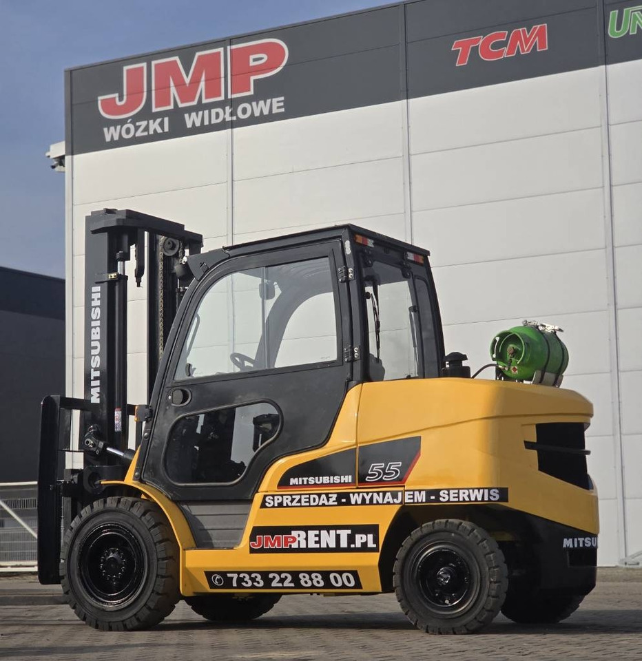 Mitsubishi FG 55 NT - Gasoltruck: bild 1 Mitsubishi FG 55 NT - Gasoltruck: bild 1