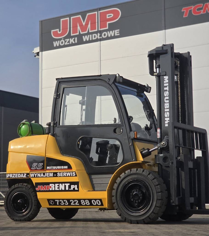 Mitsubishi FG 55 NT - Gasoltruck: bild 2 Mitsubishi FG 55 NT - Gasoltruck: bild 2