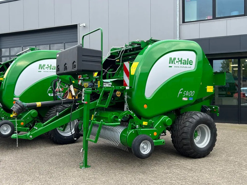 McHale F5400 - Rundbalspress: bild 4 McHale F5400 - Rundbalspress: bild 4
