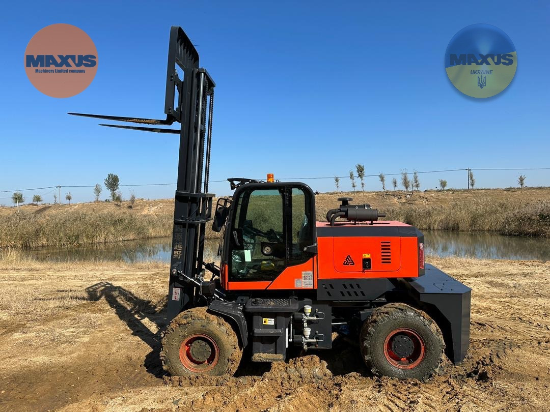 Maxus 23.04 in stock in Poland/ Wózek terenowy 4x4 / 4x4 terrain forklift / позашляховий 4x4 вилковий навантажувач / Geländestapler 4x4 Diesel - Terrängtruck: bild 1 Maxus 23.04 in stock in Poland/ Wózek terenowy 4x4 / 4x4 terrain forklift / позашляховий 4x4 вилковий навантажувач / Geländestapler 4x4 Diesel - Terrängtruck: bild 1