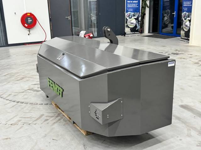 Fendt Frontkist, opbergbox - Reservdelar för Lantbruksmaskiner: bild 5 Fendt Frontkist, opbergbox - Reservdelar för Lantbruksmaskiner: bild 5