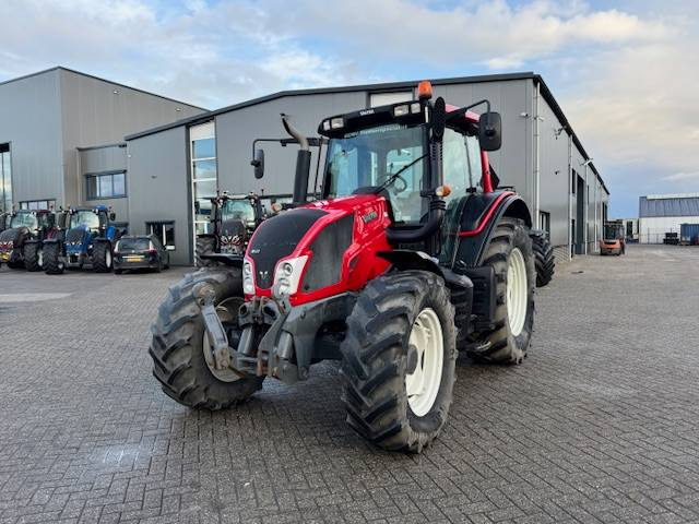 Valtra N123 Hitech5 - Traktor: bild 5 Valtra N123 Hitech5 - Traktor: bild 5