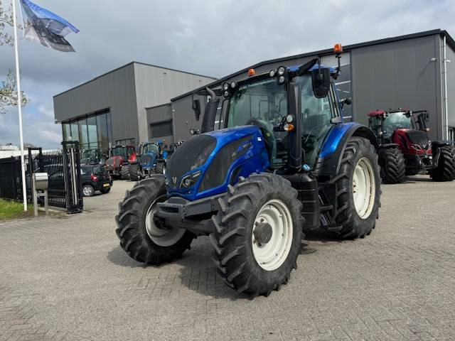 Valtra N134 Versu Smart Touch, GPS - Traktor: bild 5 Valtra N134 Versu Smart Touch, GPS - Traktor: bild 5