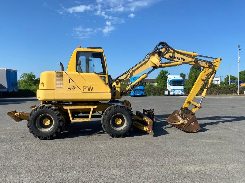 Komatsu PW95 - Grävmaskin på däck: bild 5 Komatsu PW95 - Grävmaskin på däck: bild 5