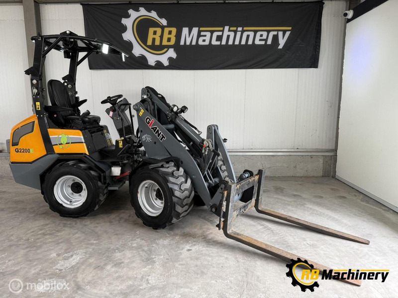 Giant G2200E - Hjullastare: bild 2 Giant G2200E - Hjullastare: bild 2