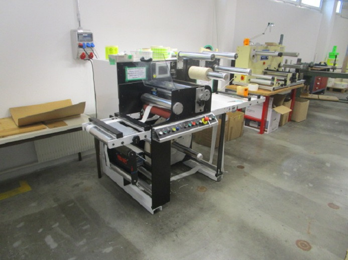ROLLENSCHNEIDEMASCHINE BGM ELITE 400 SI - Pappersskärmaskin: bild 4 ROLLENSCHNEIDEMASCHINE BGM ELITE 400 SI - Pappersskärmaskin: bild 4