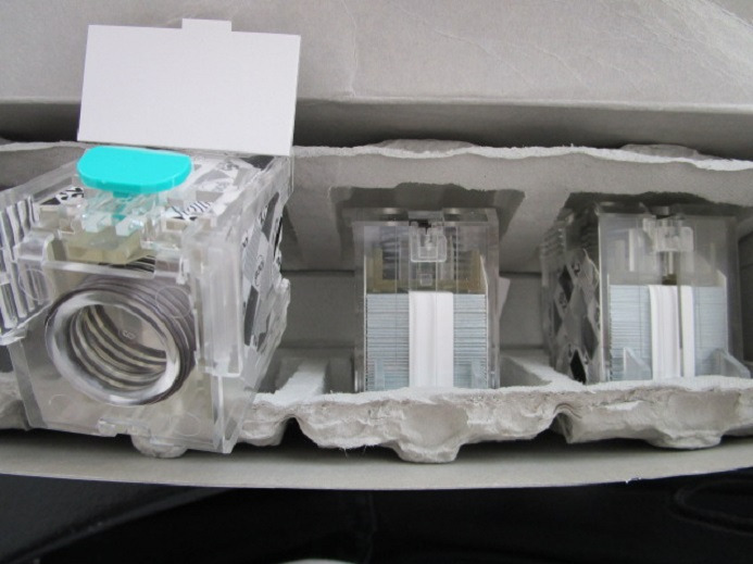 OCE TONER, FUSER OIL UND HEFTKLAMMER- KASSETTEN - Reservdelar för Tryckmaskin: bild 2 OCE TONER, FUSER OIL UND HEFTKLAMMER- KASSETTEN - Reservdelar för Tryckmaskin: bild 2