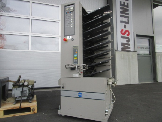 ZUSAMMENTRAGTURM HORIZON MC-80a MIT KOMPRESSOR - Tryckmaskin: bild 3 ZUSAMMENTRAGTURM HORIZON MC-80a MIT KOMPRESSOR - Tryckmaskin: bild 3