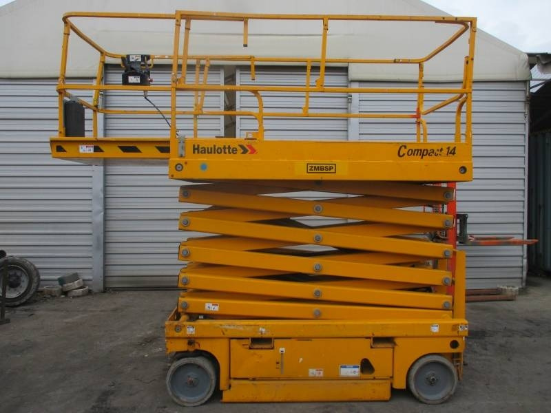 Haulotte Compact 14 - Saxlift: bild 1 Haulotte Compact 14 - Saxlift: bild 1