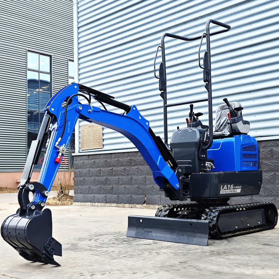 LEZUM LA16Pro Mini Excavator Kubota Euro 5/Epa Engine Mini Excavator For Sale - Minigrävmaskin: bild 2 LEZUM LA16Pro Mini Excavator Kubota Euro 5/Epa Engine Mini Excavator For Sale - Minigrävmaskin: bild 2