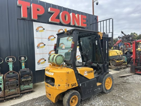 Doosan G25E à 10500 € HT - Gasoltruck: bild 5 Doosan G25E à 10500 € HT - Gasoltruck: bild 5
