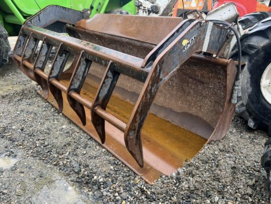 Godet crocodile pour Merlo - Skopa: bild 2 Godet crocodile pour Merlo - Skopa: bild 2