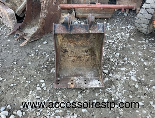 Godet de terrassement jcb - 550€ NET - Grävmaskinsskopa: bild 1 Godet de terrassement jcb - 550€ NET - Grävmaskinsskopa: bild 1