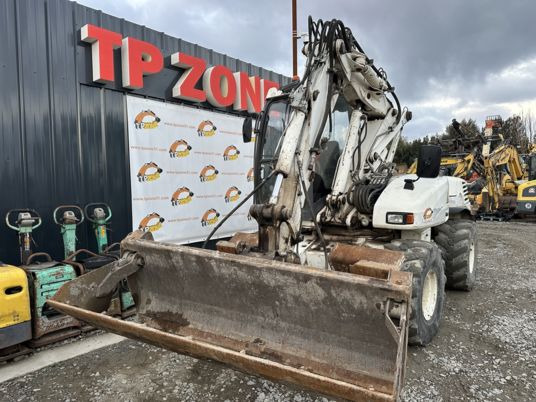 Mecalac 12MSX à 32500 € HT - Grävmaskin på däck: bild 4 Mecalac 12MSX à 32500 € HT - Grävmaskin på däck: bild 4