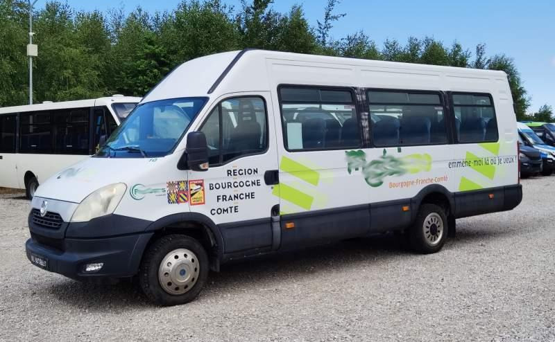 Iveco Daily 23 miejsca, KLIMA, WEBASTO - Förortsbuss: bild 3 Iveco Daily 23 miejsca, KLIMA, WEBASTO - Förortsbuss: bild 3