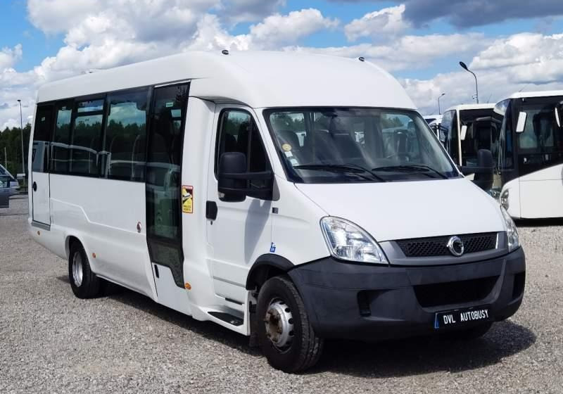 Iveco Daily DURISOTTI *2x klima* / 28miejsc - Förortsbuss: bild 1 Iveco Daily DURISOTTI *2x klima* / 28miejsc - Förortsbuss: bild 1
