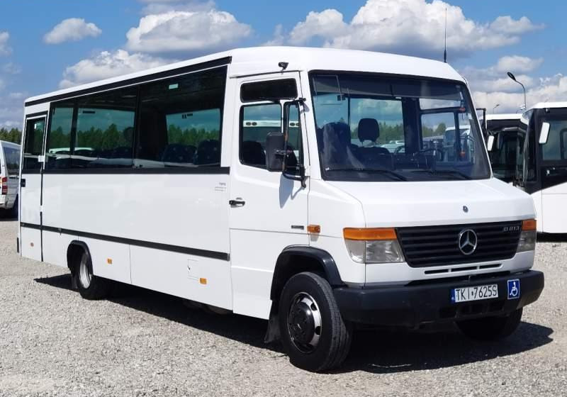 Mercedes-Benz Vario 813D *200tys km* 39+13 / 4979 - Förortsbuss: bild 1 Mercedes-Benz Vario 813D *200tys km* 39+13 / 4979 - Förortsbuss: bild 1